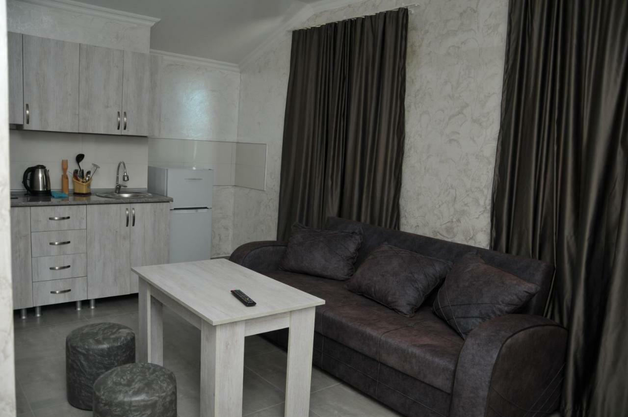 Giomari Hotel อูเรคี ภายนอก รูปภาพ